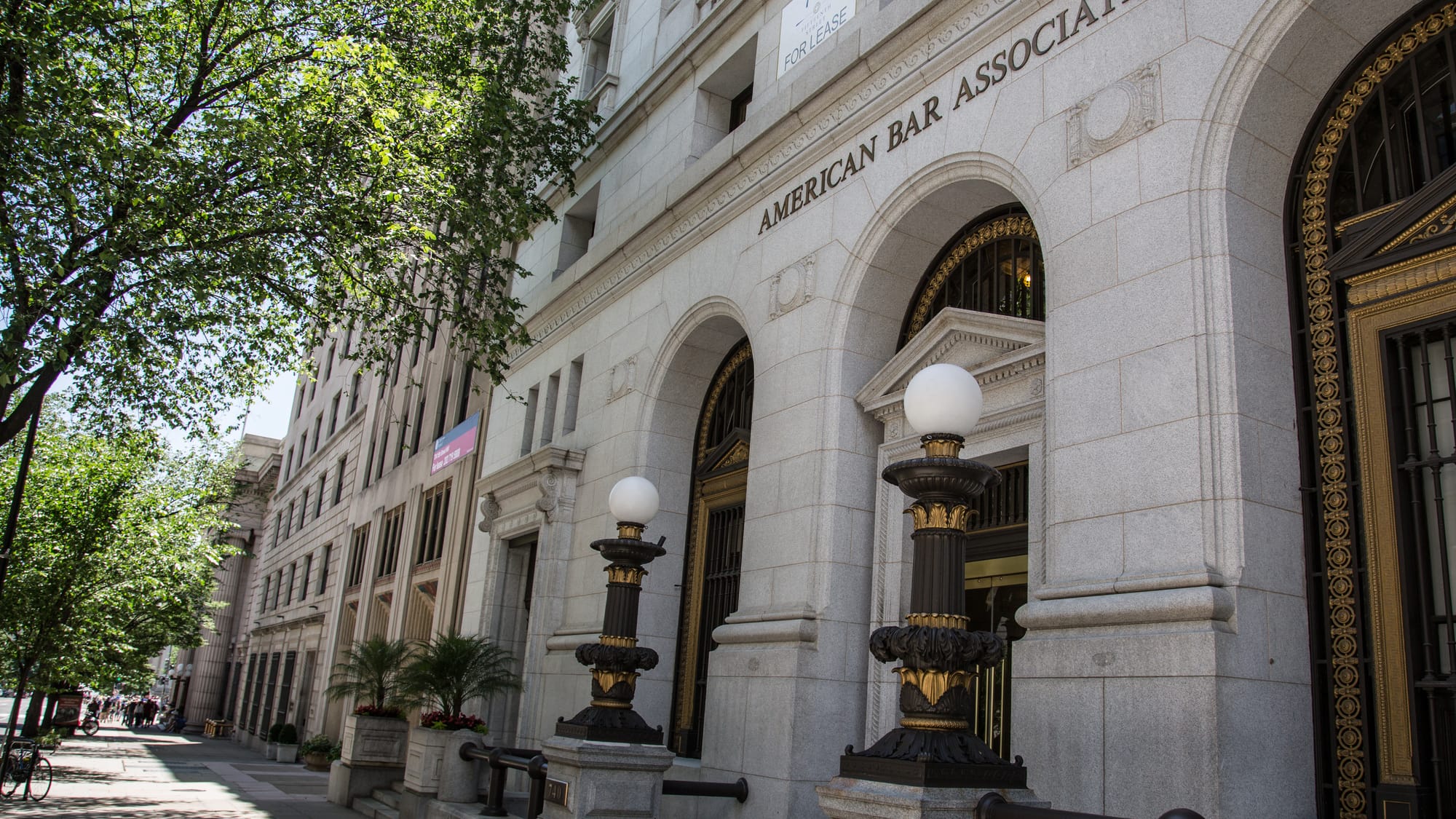 ABA law-school accreditors repeal DEI Standard 206 in 10–6 vote under Education Dept. pressure