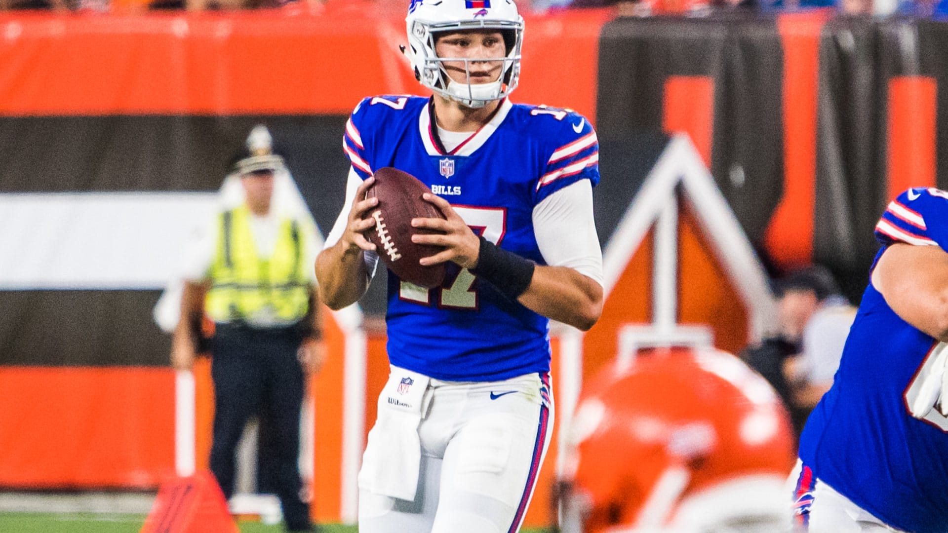 Josh Allen’s 5 TDs open new Highmark Stadium as Bills beat Lions 41-31