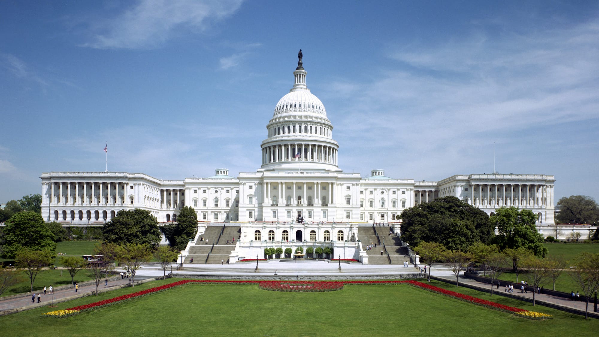 House votes 370-48 to fund the government through Dec. 11