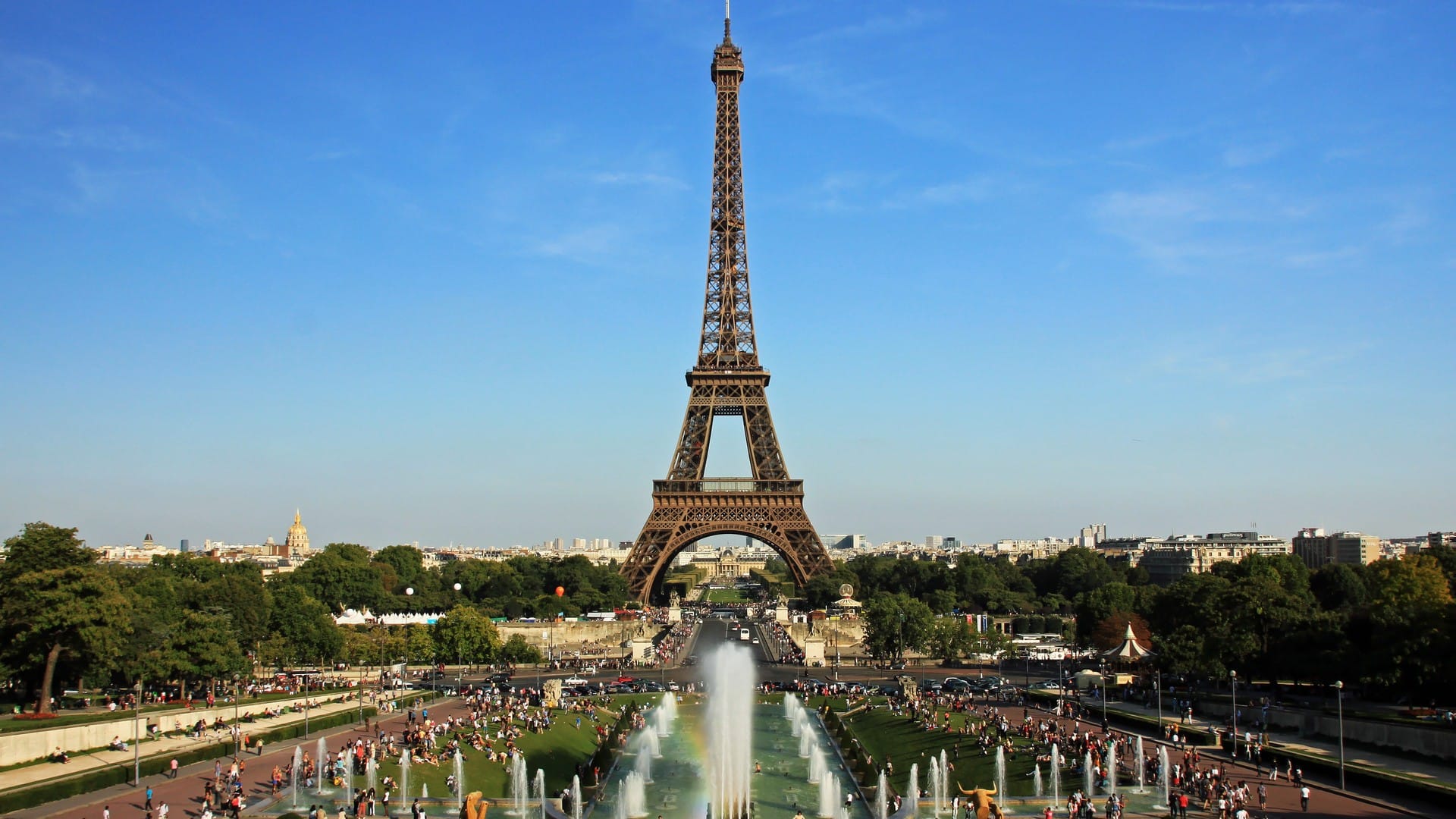 Eiffel Tower closed Monday after staff strike over women moved for Hindu BAPS visit