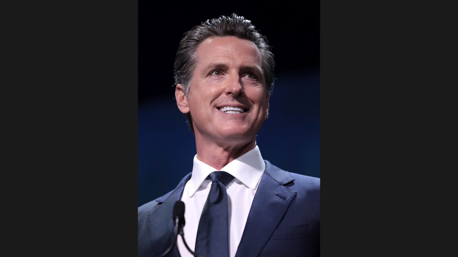 Newsom signs California AI chatbot and social-media ‘addictive features’ limits for kids