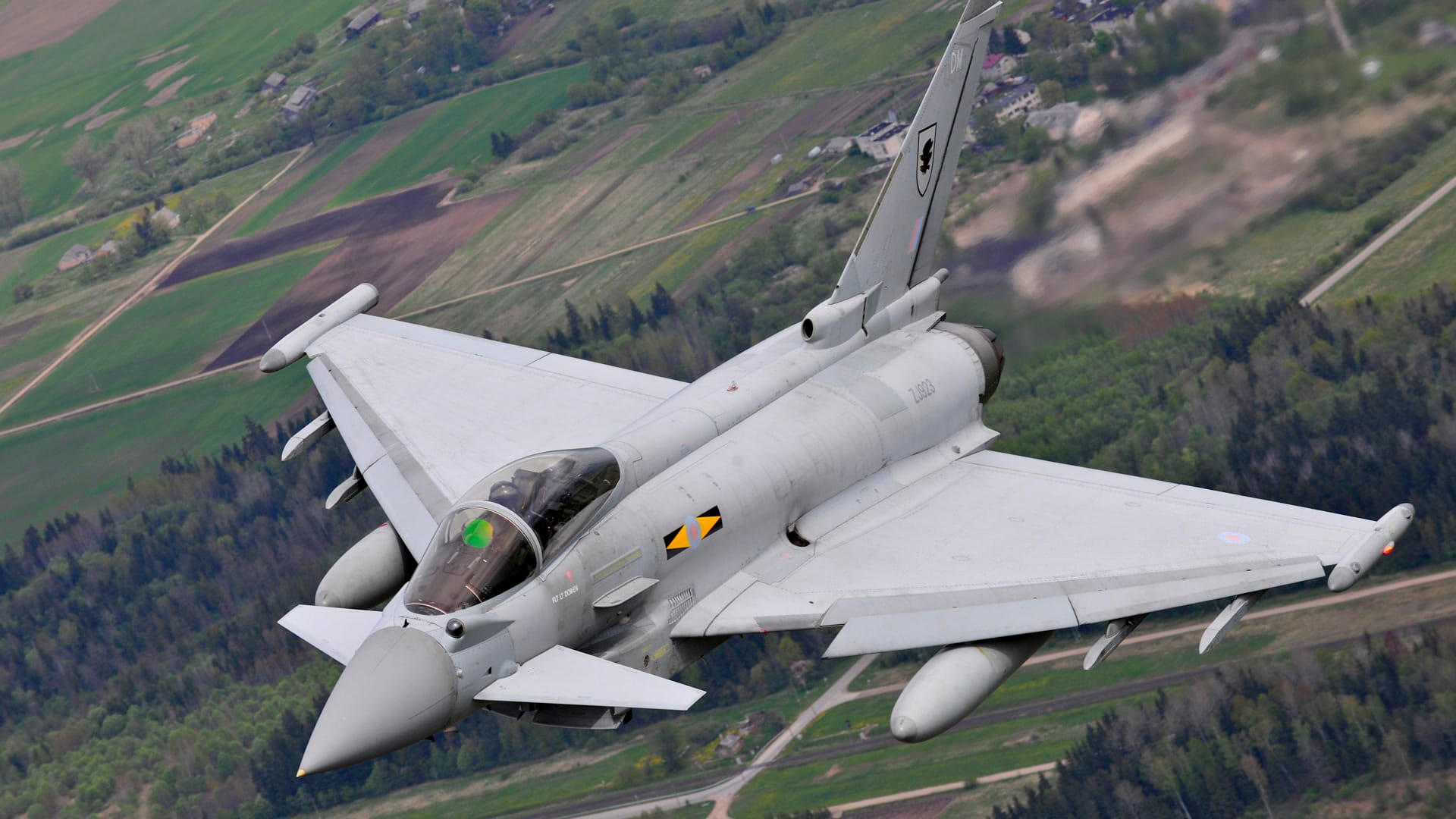 NATO Italian Eurofighters shoot down drone over Lithuania; explosive neutralized