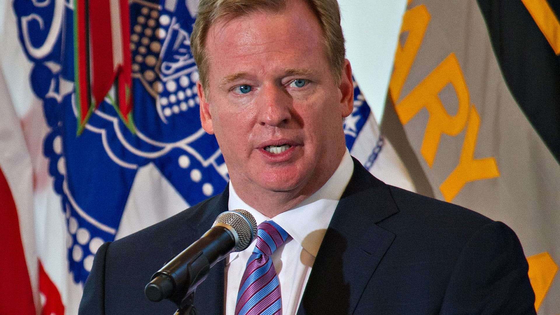 NFL owners finalize four-year contract extension for Roger Goodell through 2030