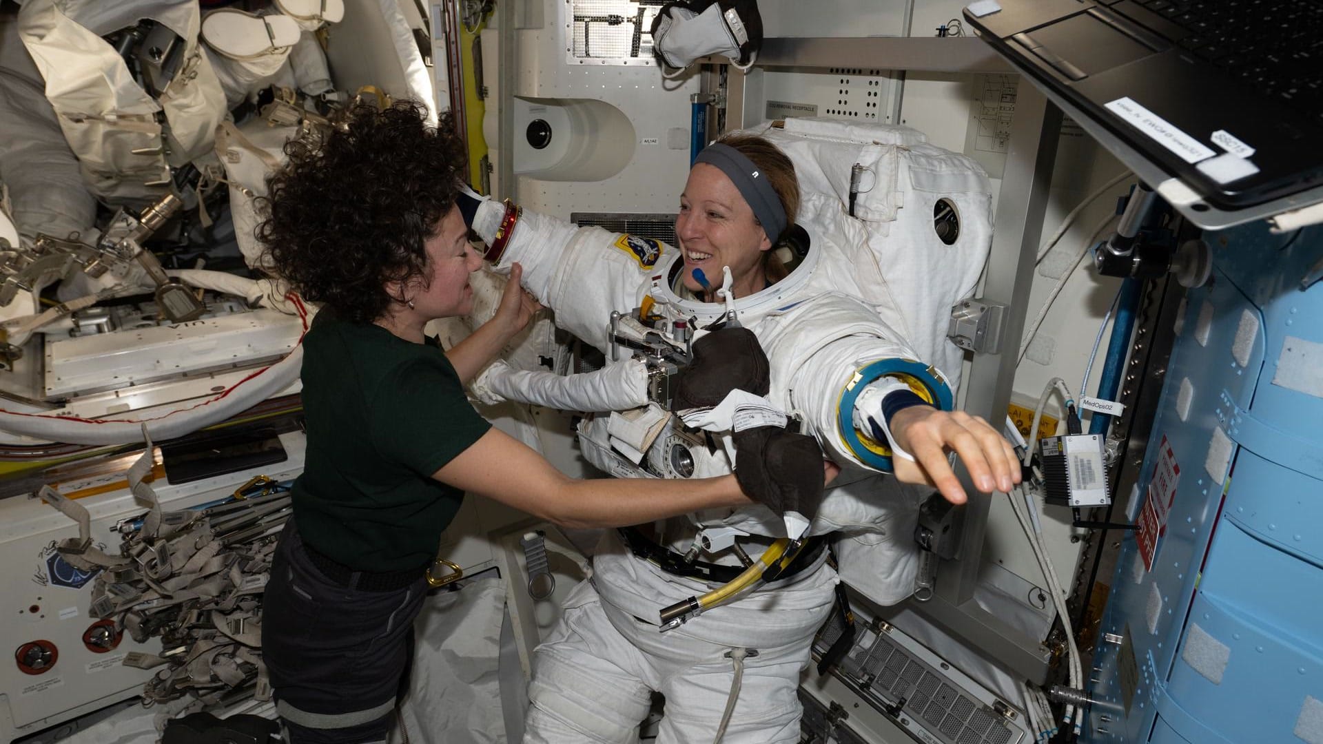Meir and Adenot finish 6th all-female ISS spacewalk in 6 hours 49 minutes