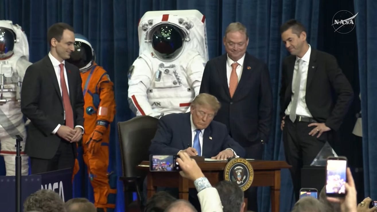 Trump orders a commission to design a NASA-led U.S. Space Academy