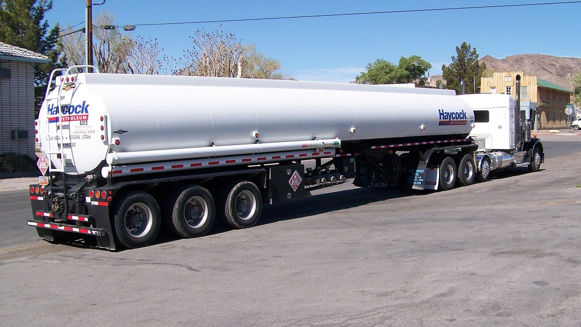 DOT gives fuel truckers 90 days of longer hours as diesel stays elevated