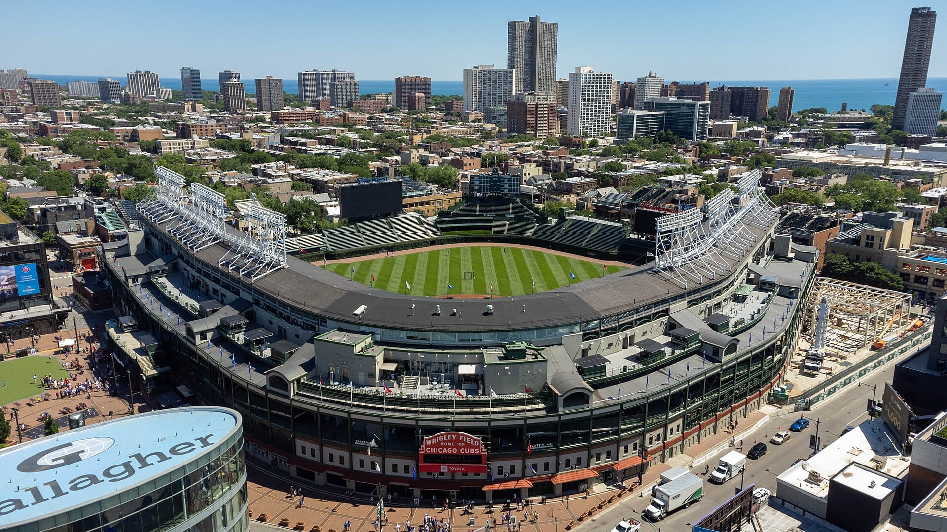 Cubs smash nine home runs, set a franchise August record in 17-3 rout of the Brewers